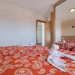 Torres Del Sol Los Cristianos ロスクリスティアーノス