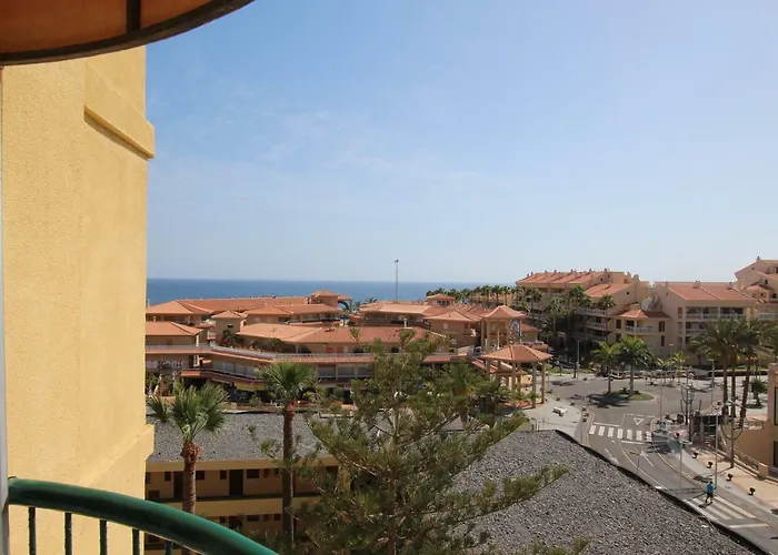 Torres Del Sol Los Cristianos 로스크리스티아노스